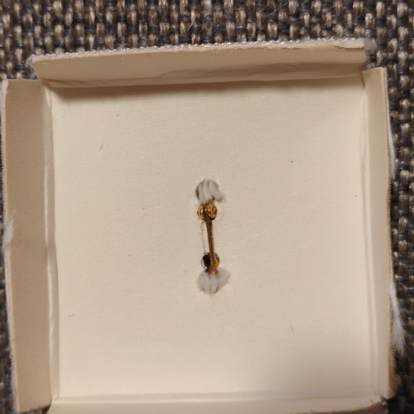 Delta Airlines 15 Year Service Pin - Picture 2 of 4